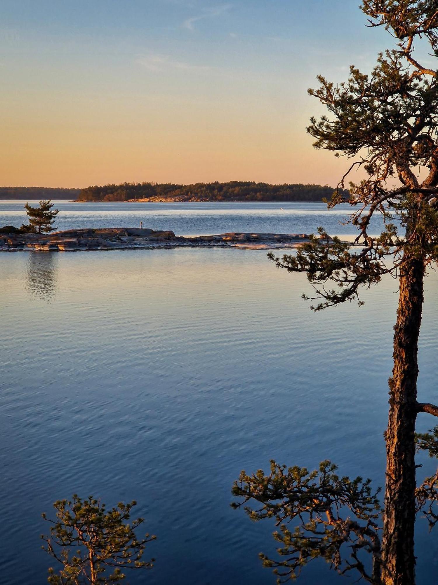Braennskaer Cottages & Glamping Паргас Екстериор снимка