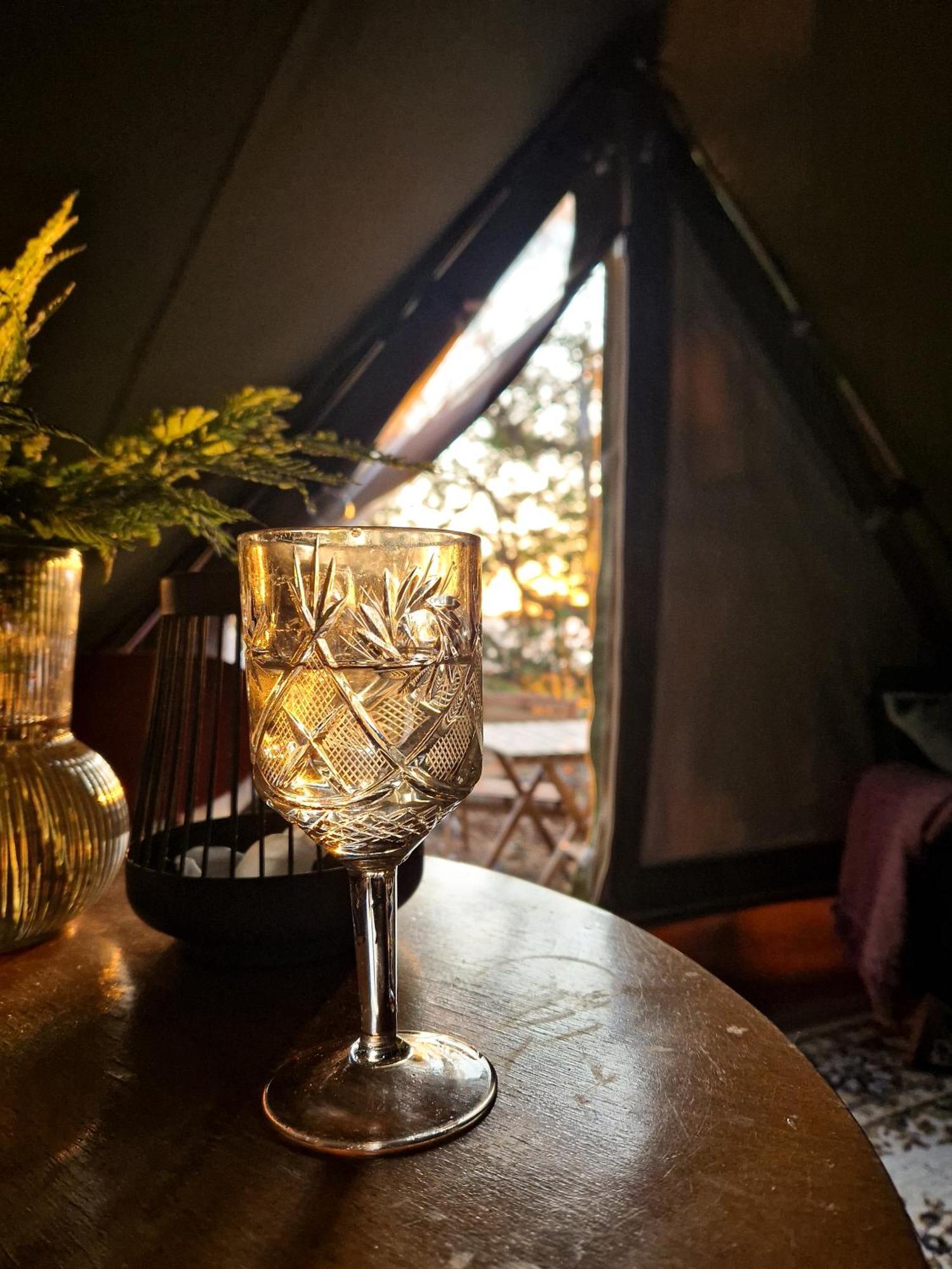 Braennskaer Cottages & Glamping Паргас Екстериор снимка